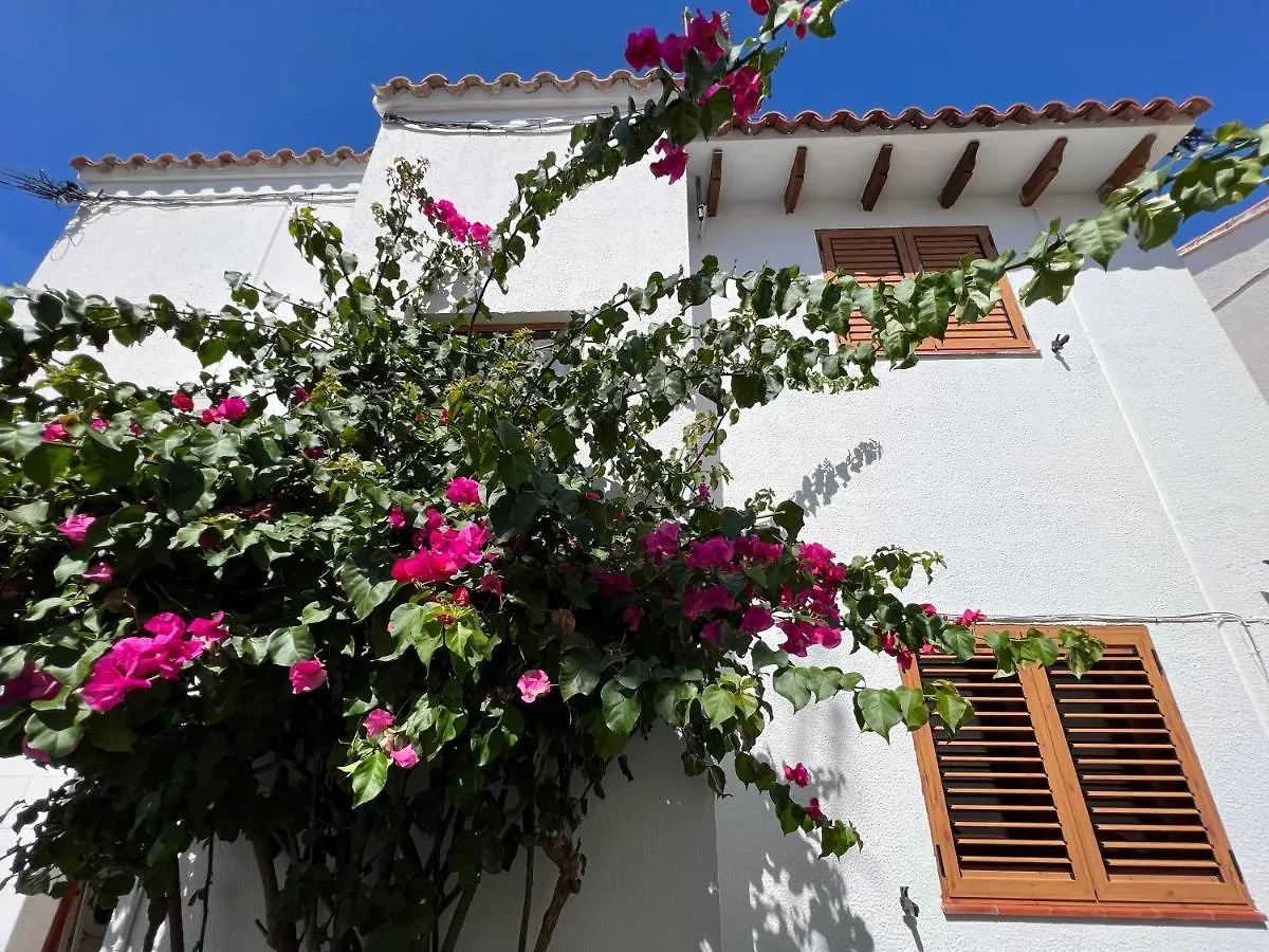 El Xalet D'En Joan Maria D'Altafulla Villa